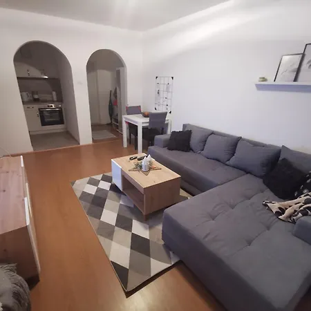 Blues Apartment *